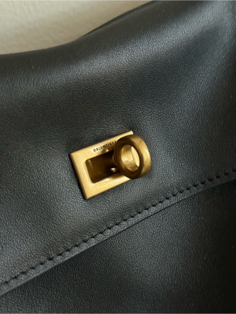 Black Leather Top-Handle Shoulder Bag - Picture 3 of 8